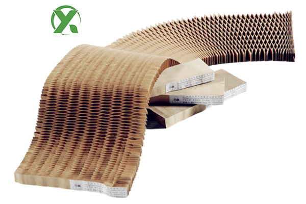 Honeycomb paper core is highly plastic. How can it meet the design requirements of packaging of different shapes?